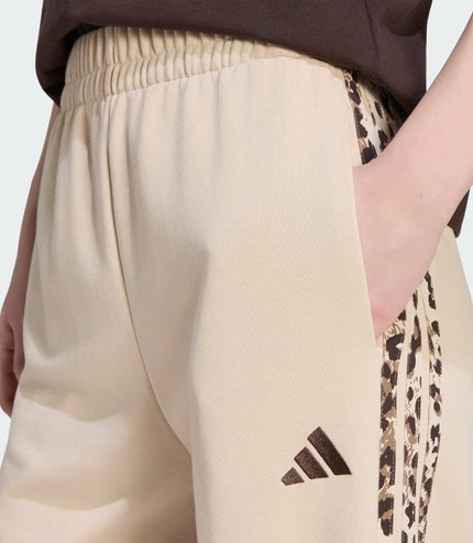 TUTA ADIDAS SEASONAL ESSENTIALS ANIMAL PRINT 3-STRIPES DONNA