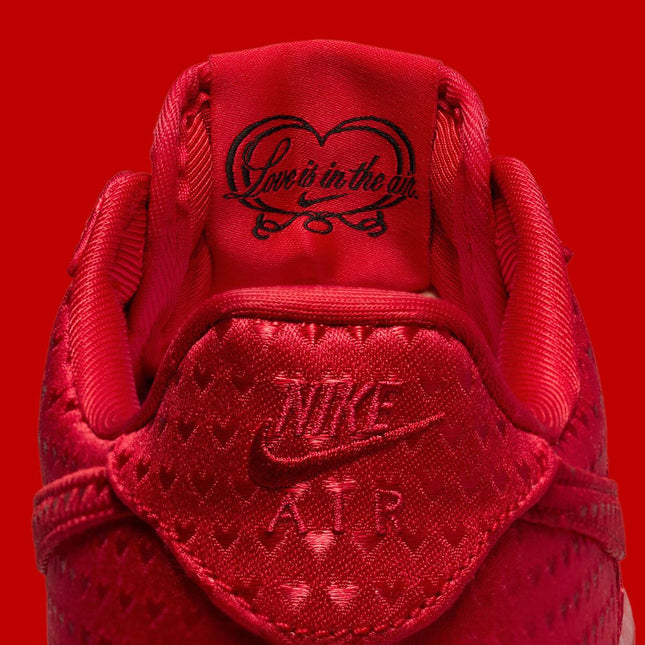 SNEAKERS NIKE AIR FORCE 1 V (GS) "LOVE IS IN THE AIR" DONNA