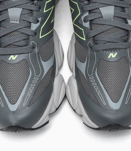 SNEAKERS NEW BALANCE 9060 UOMO