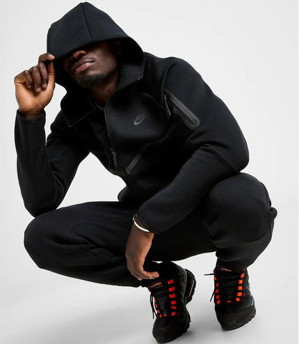 TUTA NIKE TECH FLEECE UOMO