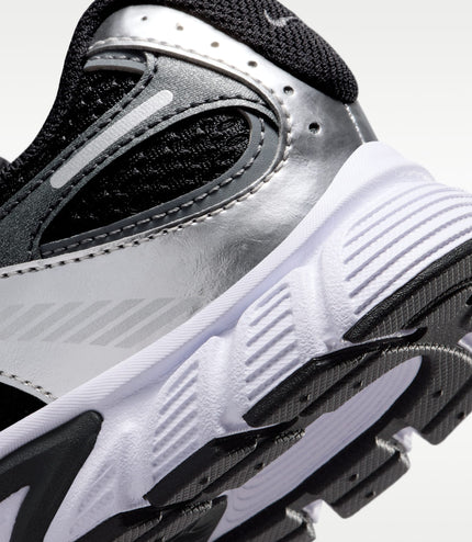 SNEAKERS NIKE V5 RNR UOMO