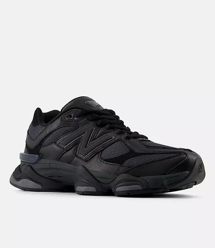 SNEAKERS NEW BALANCE 9060 IN PELLE UOMO