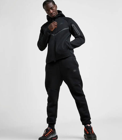 TUTA NIKE TECH FLEECE UOMO