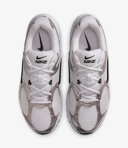 NEAKERS NIKE V5 RNR UOMO