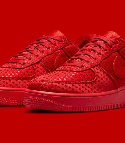 SNEAKERS NIKE AIR FORCE 1 V (GS) "LOVE IS IN THE AIR" DONNA