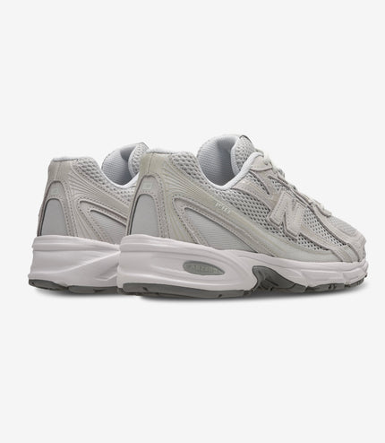 Sneakers new balance 740 Grey