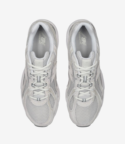 Sneakers new balance 740 Grey