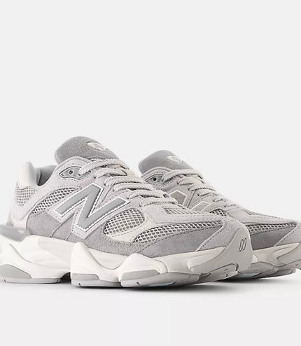 Sneakers new balance 9060 Grigia