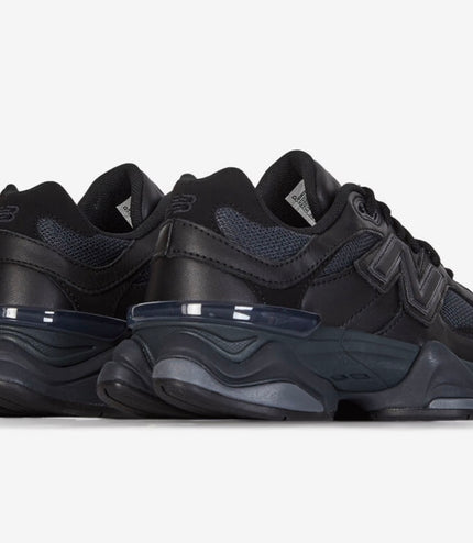 Sneakers new balance 9060 Nera in pelle