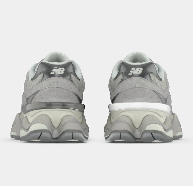 Sneakers New Balance 9060 Grigia/Argento