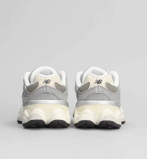 Sneakers new balance 9060 Grigia/Beige