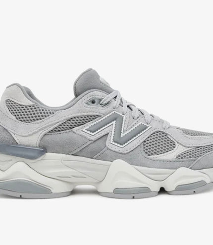 Sneakers new balance 9060 Grigia