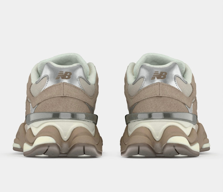 Sneakers New Balance 9060 Marrone