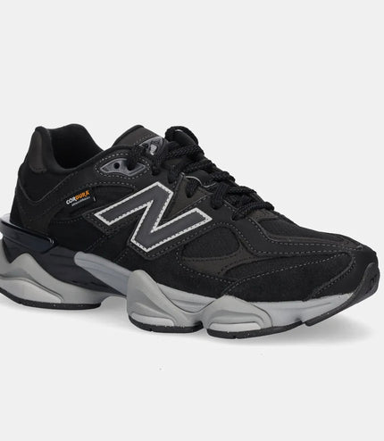 Sneakers New Balance 9060 uomo Nera/Fango