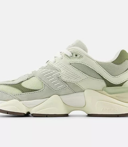 Sneakers new balance 9060 Light Green